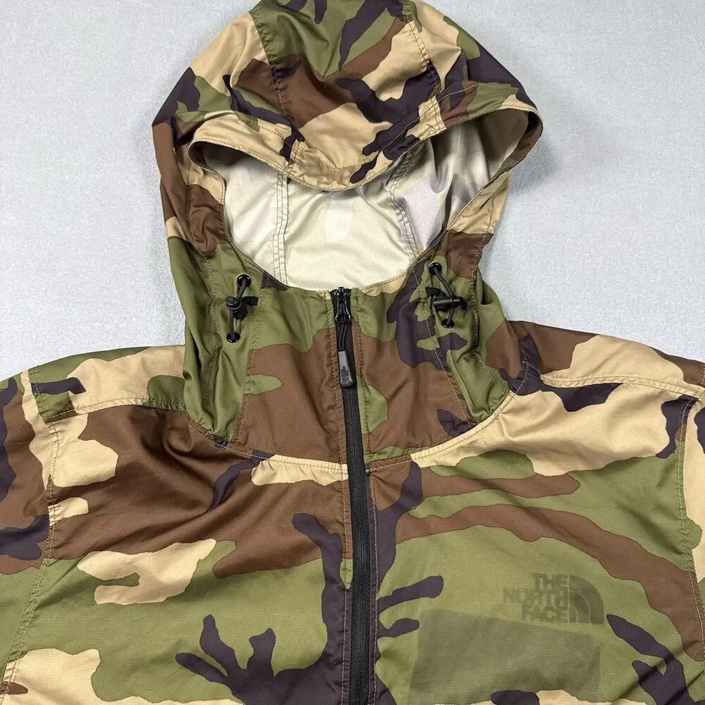 The North Face Camo Anorak Pullover Windbreaker Jacket Men's Small Hooded